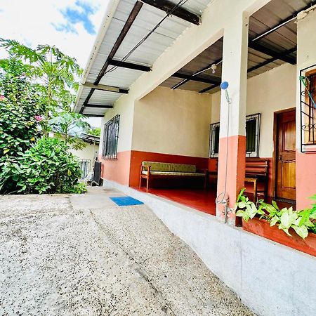 Casa Independiente Puerto Ayora  Exteriér fotografie