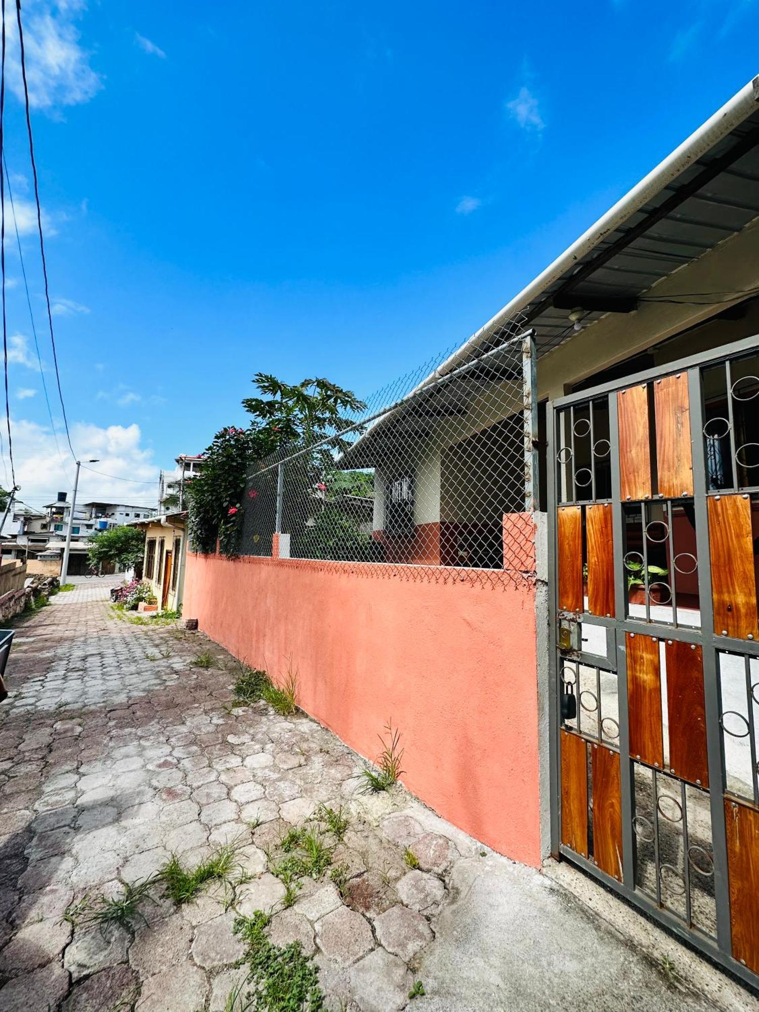 Casa Independiente Puerto Ayora  Exteriér fotografie